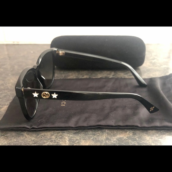 GUCCI SUNGLASSES - Picture 3 of 9